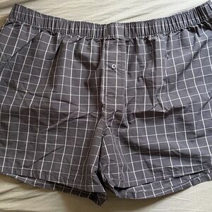 NWOT - Goodfellow & Co Gray Windowpane Hybrid Shorts
